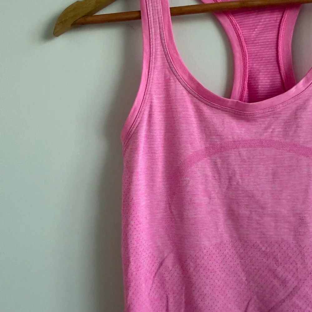 lululemon athletica lululemon swiftly